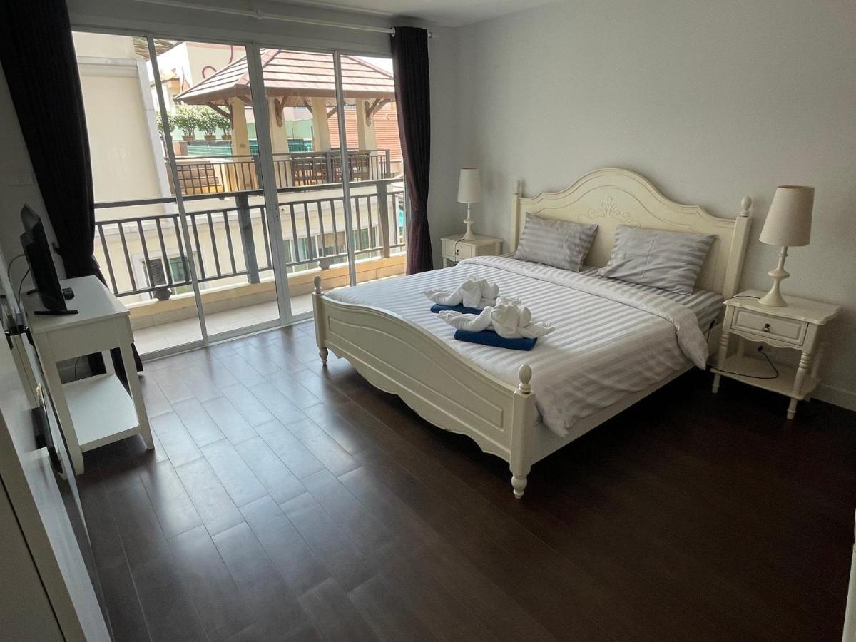 Jomtien Beach Penthouses Extérieur photo