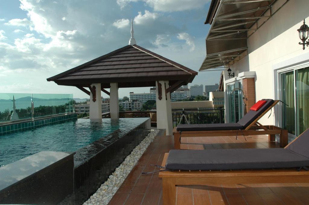 Jomtien Beach Penthouses Extérieur photo